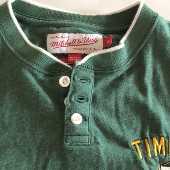 MENS Timbers three-quarter sleeve shirt. Size small. - Picture 5 of 5